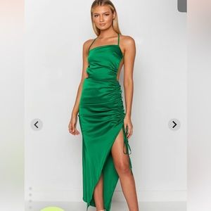 EMERALD GREEN FORMAL DRESS SUPER PRETTY